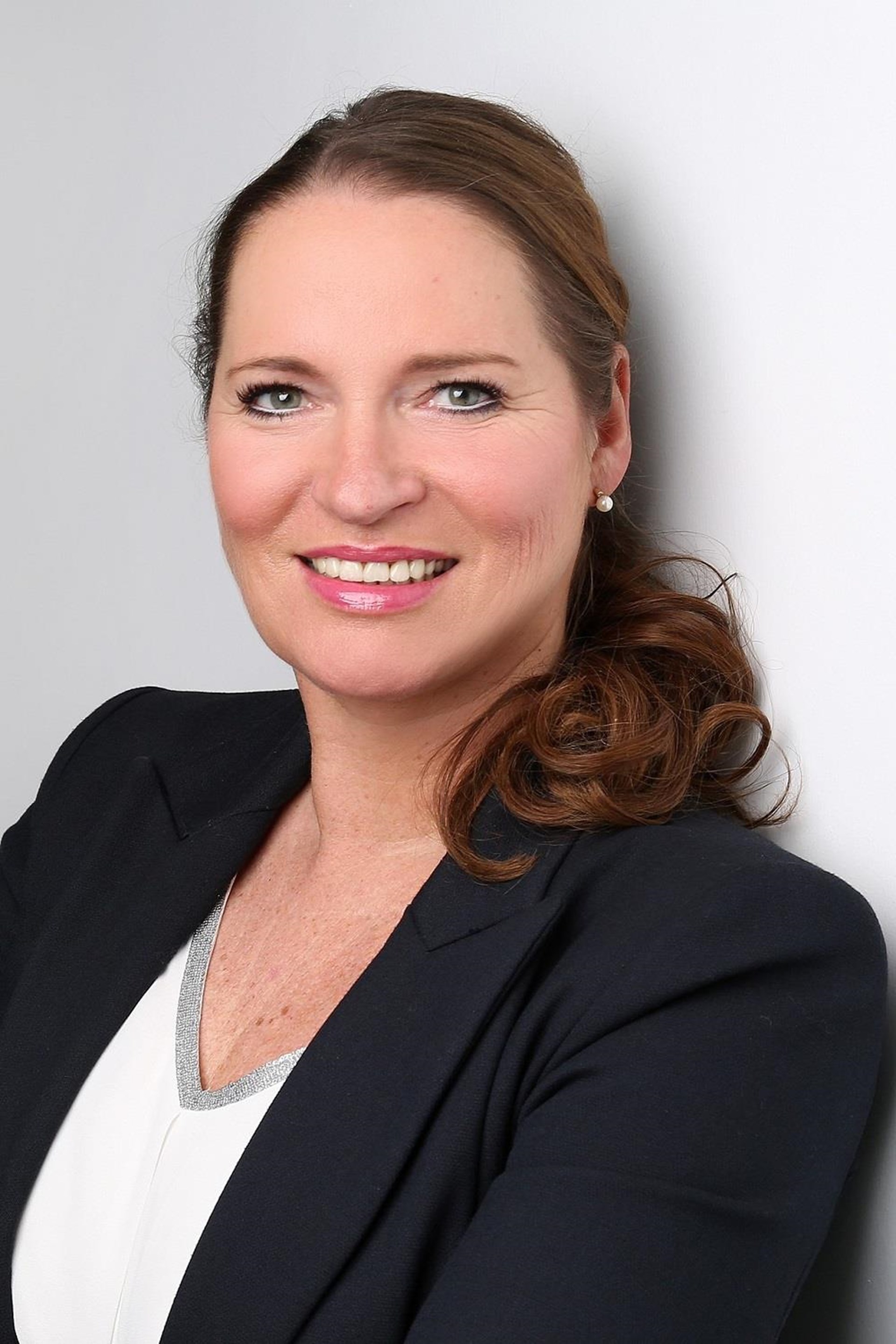 Porträtfoto Beatrix Höddinghaus