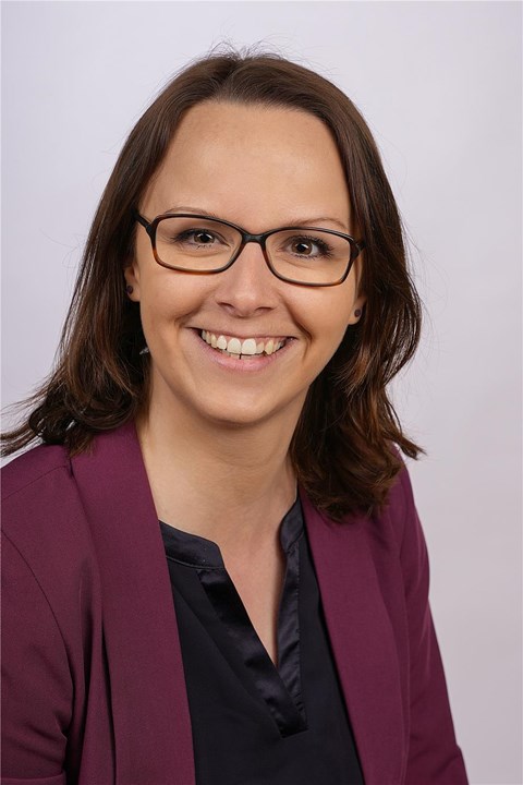 Porträtfoto Dr. Marion Rose