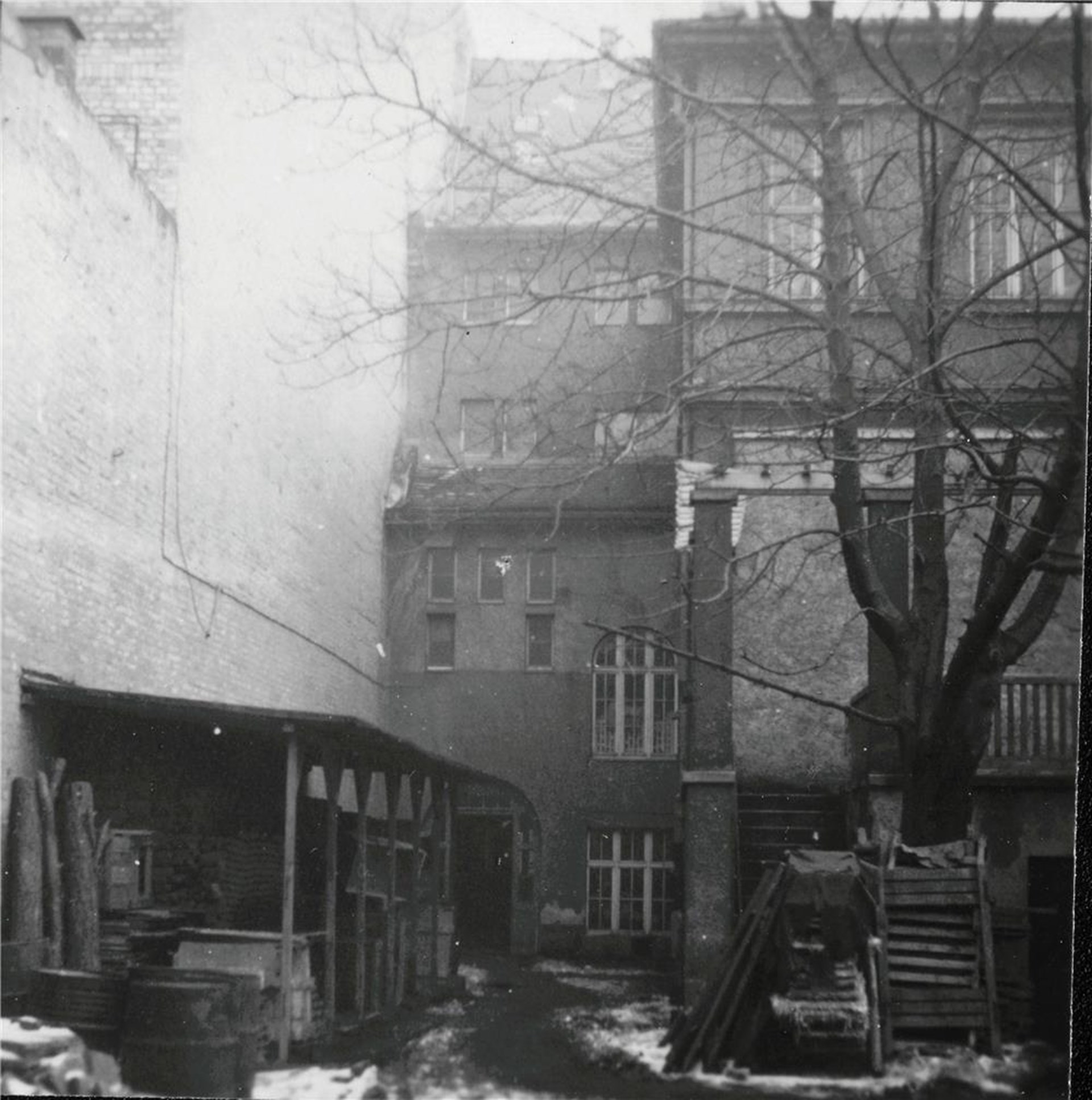 Gebäude  für Lagerzwecke in Halle